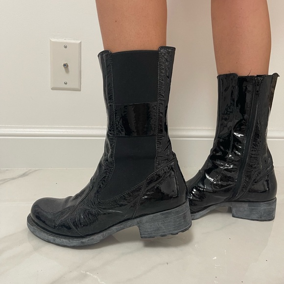 Black patent boots - Picture 3 of 6